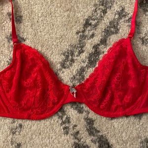 Brand new VS bra